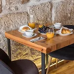 Guestready - Castlerock Pub & Hotel *