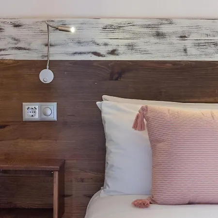 Appartamento Guestready - Castlerock Pub & Hotel
