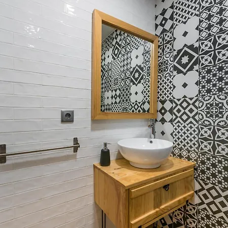 ホテル Guestready - Castlerock Pub &