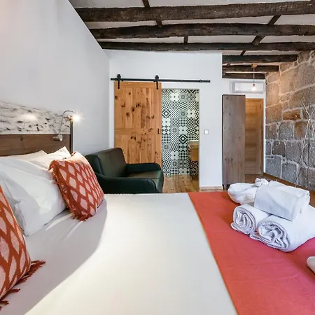 Guestready - Castlerock Pub & Hotel * Porto