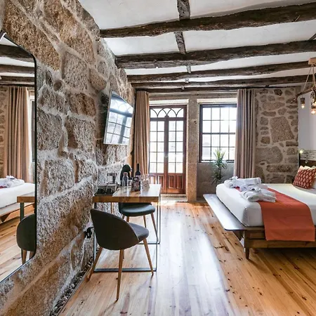 Guestready - Castlerock Pub & Hotel Porto