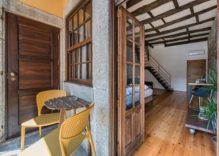 Guestready - Castlerock Pub & מלון *